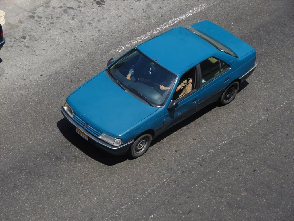 آیا خرید ماشین با کمتر از 100 میلیون تومان تا.webp