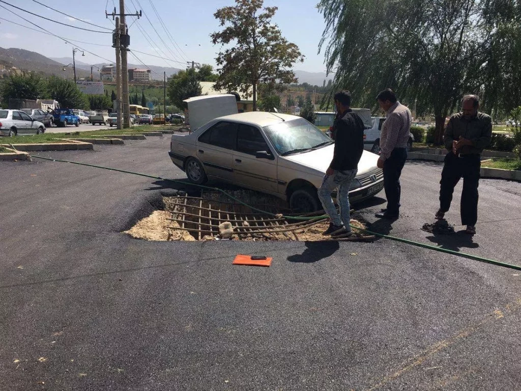 کیفیت جاده‌های ایران روز به روز کم شدن می‌کند، مواظب.webp