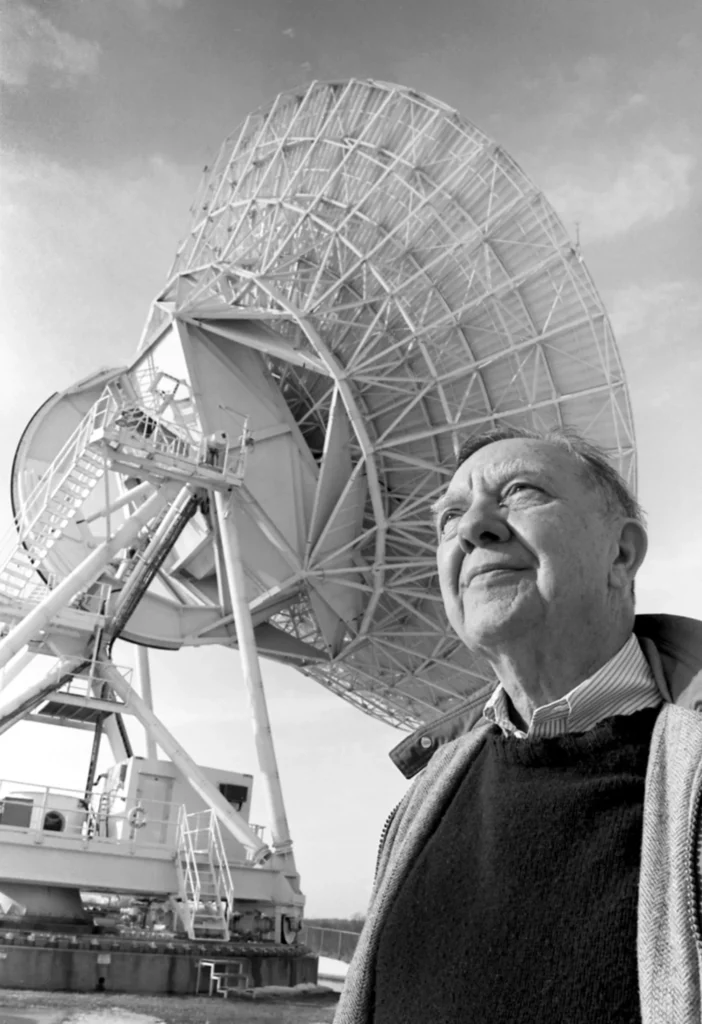 انتشار کردن گزارشی از کشف کمربندهای ون آلن_آفتاب وطن 4 1714591425 984 انتشار کردن گزارشی از کشف کمربندهای ون آلن آفتاب وطن.webp