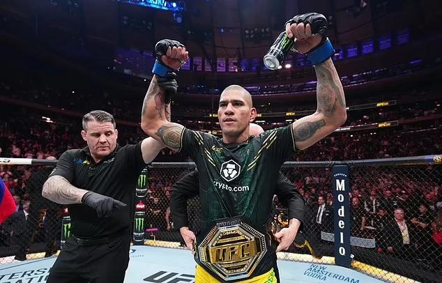 1714711176 413 ادی هال رکورد سنگین ترین مشت جهان را ناکامی.webp