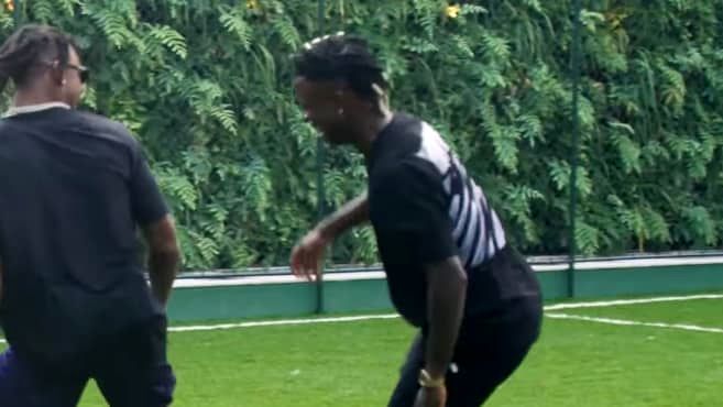 1714813553 لایی زدن فوتبال به فوتبال آمریکایی عکس‌ آفتاب وطن