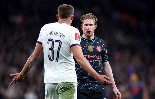 1715741077 تاتنهام آرسنالی هارا به ورزشگاه راه نمی‌دهند آفتاب وطن