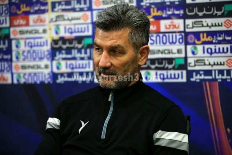 1715795293 هوادار در روز بد باید کنار تیم باشد آفتاب وطن