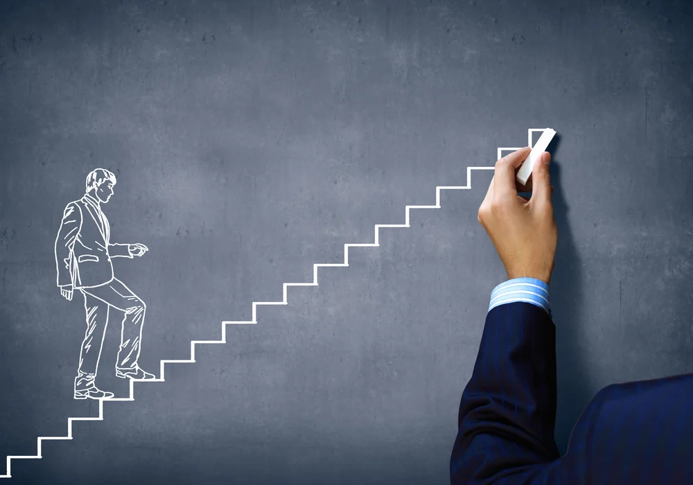 اهداف کوچک چطور علتپیروزی می‌شود ۵ ویژگی سودمند اهداف.webp