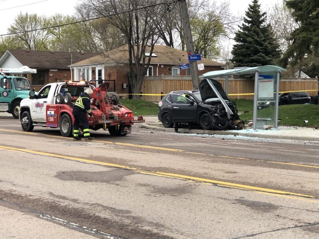 اقدامات ضروری بعد از تصادف کردن چیست ؟