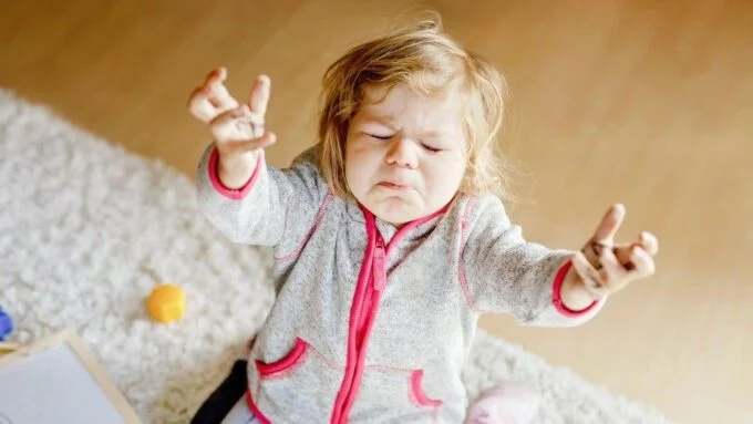 نوشتن با خط تحریری چطور کودکان ما را باهوش‌تر می‌کند؟