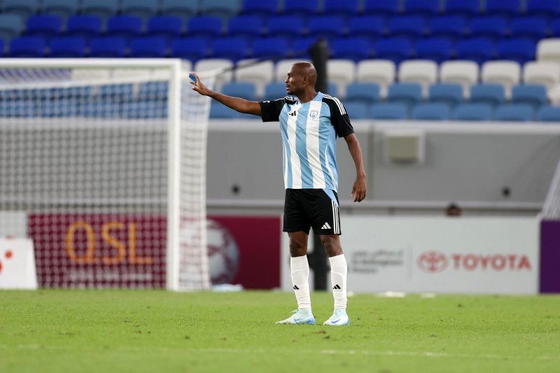 1723537546 عبدالکریم حسن روبه رو دراکسلر سکته زد عکس آفتاب وطن