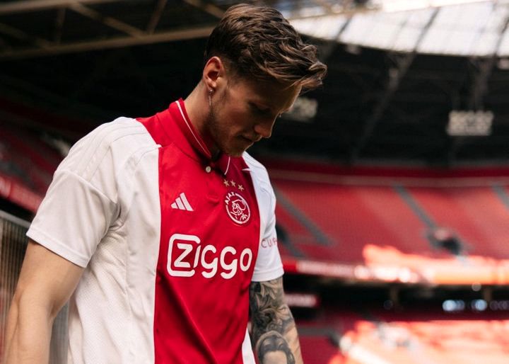 1725021573 دشمن لئو مسی به آژاکس پیوست آفتاب وطن