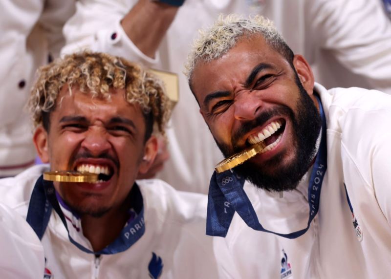 زنده از پانزدهمین روز المپیک پاریس زیبایی محض آفتاب وطن