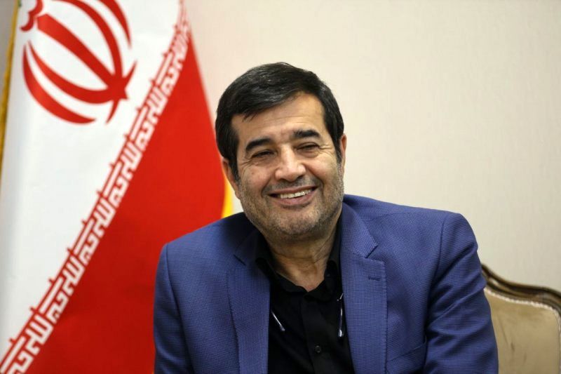 1725383143 وزیر ورزش در عکسی که خودش هم برای ندارد آفتاب وطن