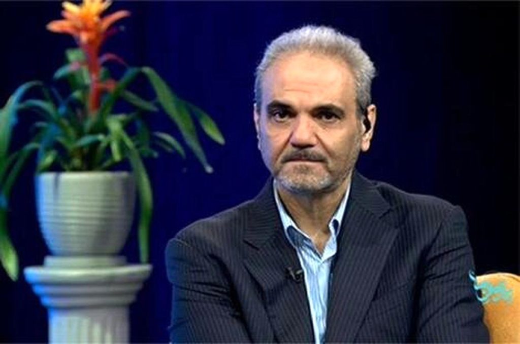 نباید برای ساخت ورزشگاه در کشوری که روی گنج هستیم