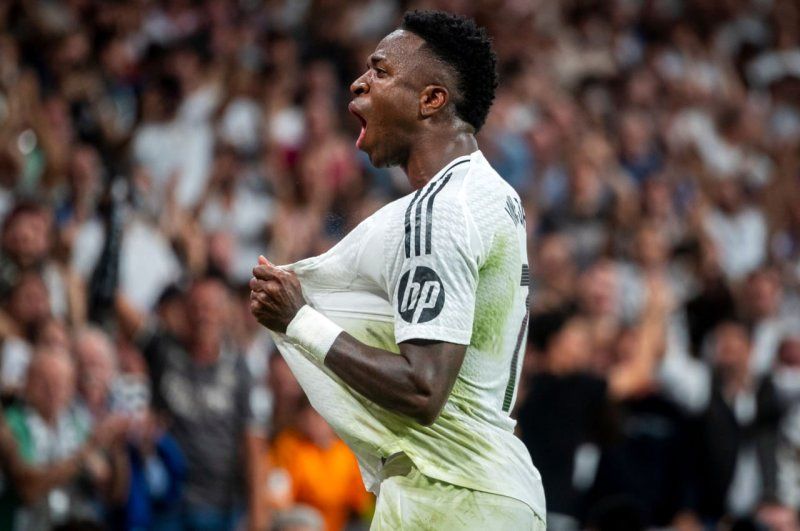 1728240055 چه موشکی برگشت رونالدو به برنابئو آفتاب وطن