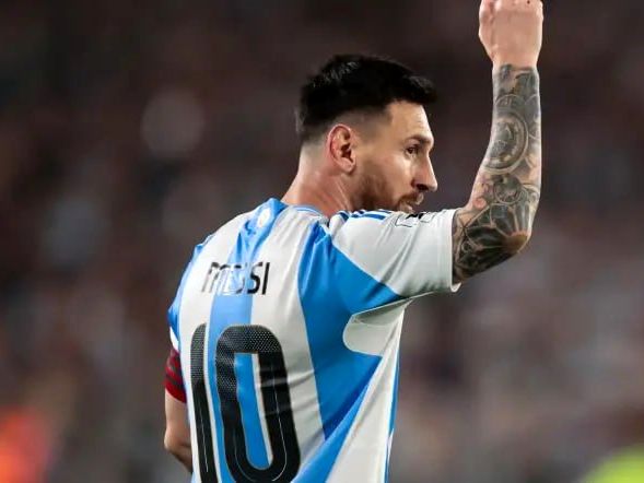 1729309142 مسی، رونالدو و مهمان غیرمنتظره آفتاب وطن