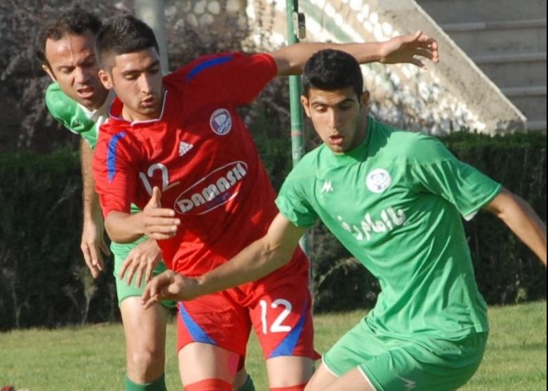 1729671309 کاپیتان تیم ملی با مدل موی تن‌تن و پیراهن قرمز آفتاب