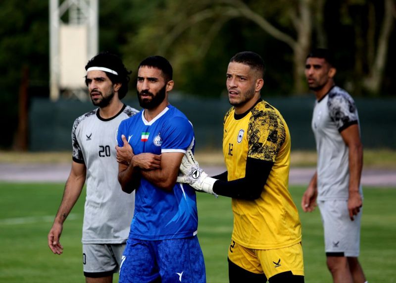 سه هیچ، استقلال آماده بازی با ذوب آهن آفتاب وطن