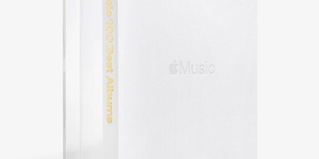 1731418434 اپل کتاب 450 دلاری انتشار کرد عکس آفتاب وطن