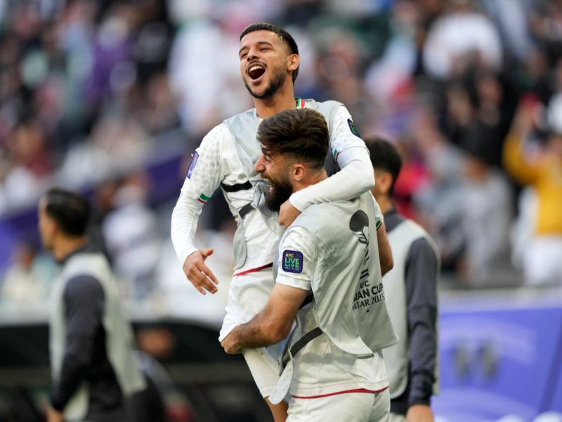 از طرف بازیکنان و کادرفنی تیم ملی، خطاب به شما آفتاب