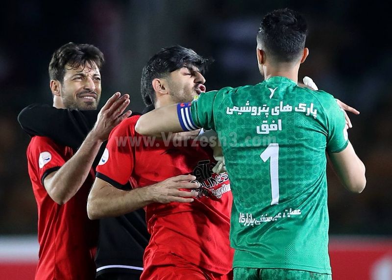 گزارش زنده استقلال صفر صفر تراکتور آفتاب وطن