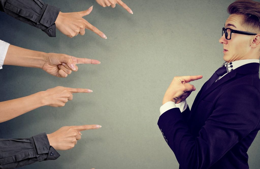 1733485059 مشکلات جنسی‌ مردان و سرزنش بی‌آخر برای آن علت چیست