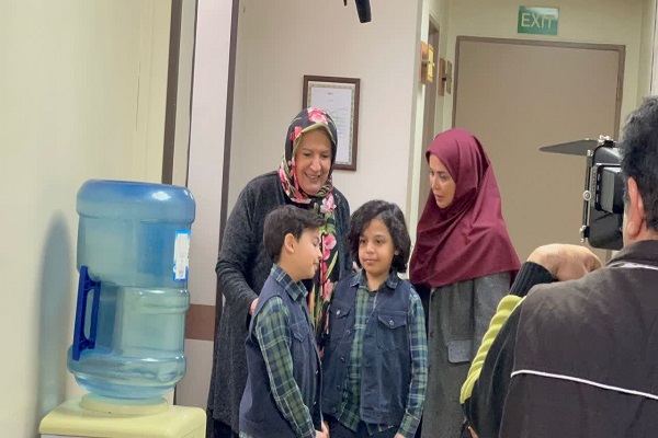 افتاب وطن - اگر روزی بازیگر معروفی شدیم به همه پشتیبانی می کنیم_آفتاب وطن 10 1733637719 136 افتاب وطن اگر روزی بازیگر معروفی شدیم به همه