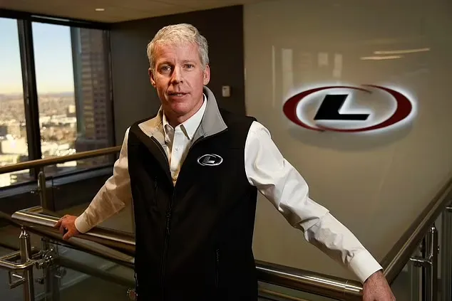 دونالد ترامپ ثروتمندترین کابینه تاریخ آمریکا را راه اندازی می دهد_آفتاب وطن 27 1733674141 943 دونالد ترامپ ثروتمندترین کابینه تاریخ آمریکا را راه اندازی می.webp