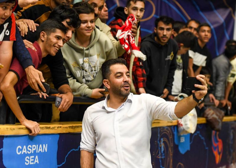 در تسخیر قهرمان و نایب قهرمان نیم‌فصل آفتاب وطن