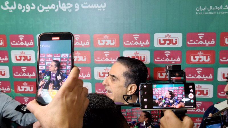 مصاحبه تند مالک نساجی با مهرداد محمدی موافقم آفتاب وطن