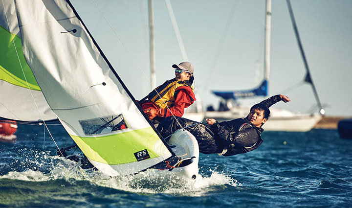 گران ترین ورزش های جهان؛ ۱۱ ورزش لاکچری و پرهزینه اما جذاب_آفتاب وطن 26 قایق سواری - گران ترین ورزش های جهان