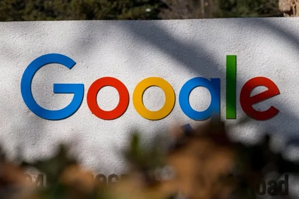 گوگل به تهمت سلطه بر بازار با شکایت 3 میلیارد.webp