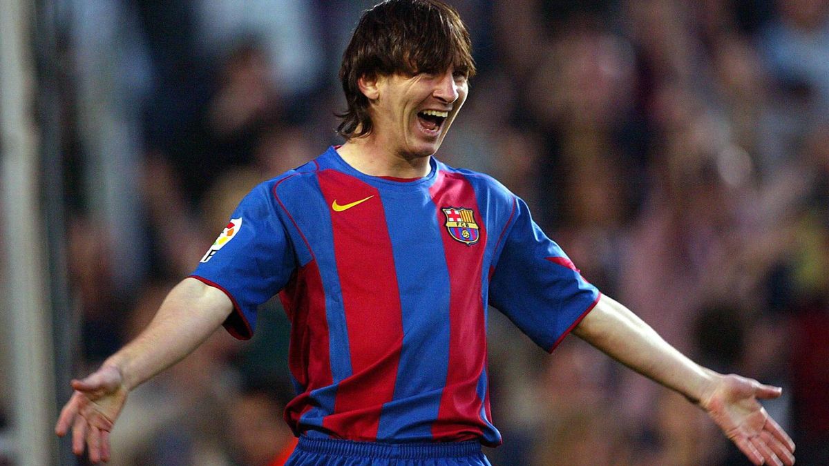 کوییز ۳۰ سوالی در رابطه تیم فوتبال بارسلونا_آفتاب وطن 76 لیونل مسی اولین بازی رسمی خود را در این فصل برای بارسلونا انجام داد