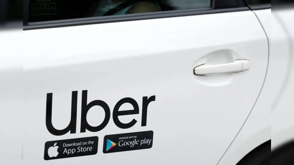 1752832622 همکاری تازه اوبر برای استقرار بیشتر از 20 هزار روبوتاکسی آفتاب