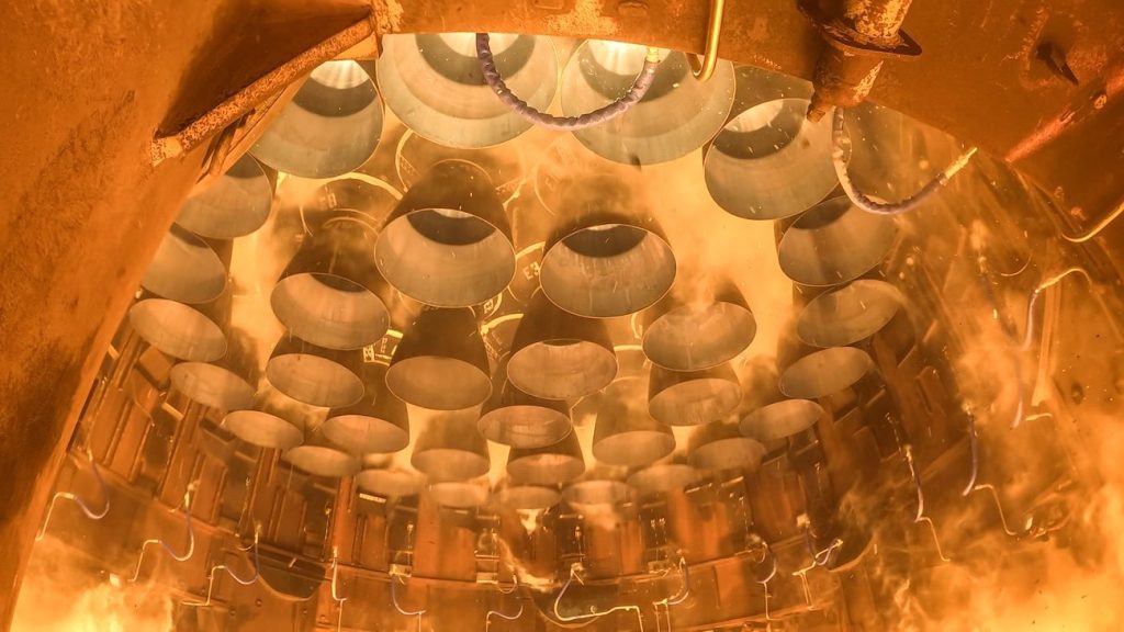 1756392652 اسپیس‌ایکس تصاویر خیره‌کننده‌ای از دهمین پرتاب آزمایشی استارشیب انتشار کرد آفتاب