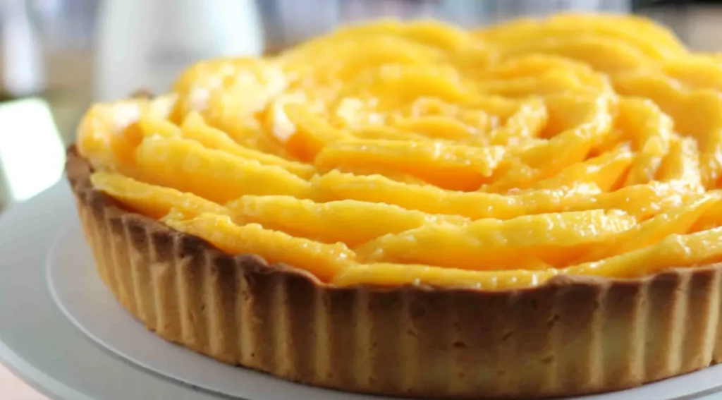 نحوه تهیه دسر انبه؛ ۱۳ دسر با انبه که باید حتما بخورید_آفتاب وطن 22 1757081492 674 نحوه تهیه دسر انبه؛ ۱۳ دسر با انبه که باید.webp