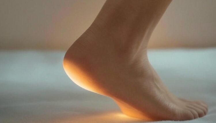 خار پاشنه عامل نهان دردهای صبحگاهی در پاها_آفتاب وطن 6 1758341964 48 خار پاشنه عامل نهان دردهای صبحگاهی در پاها آفتاب وطن