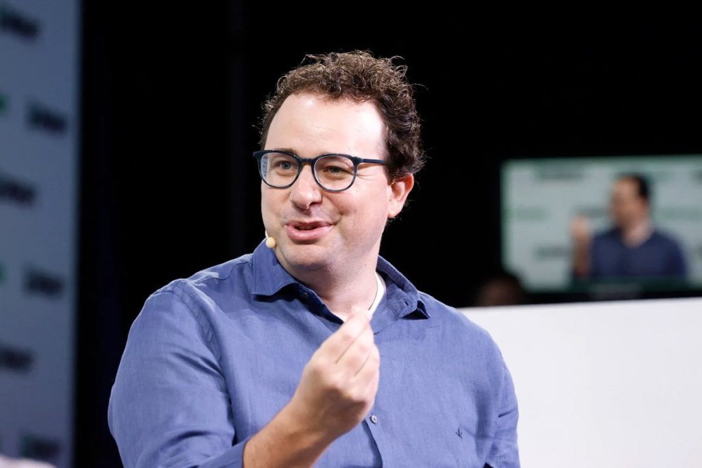 1758514281 ۲۵ درصد گمان دارد که هوش مصنوعی فاجعه‌بار شود آفتاب وطن