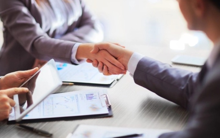 1766148609 آشنایی با مزایای دریافت خدمات مشاوره منبع های انسانی در