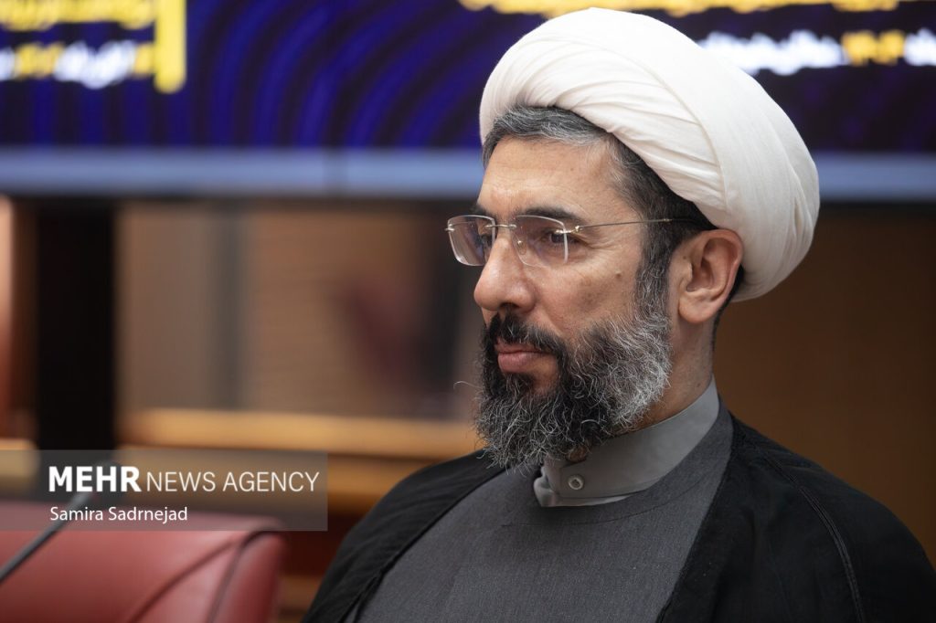 رستمی: ضرورت تبدیل رهنمودهای رهبر انقلاب به اقدام اجرایی برای نخبگان
