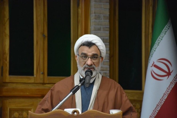 دعوت دبیر شورای عالی انقلاب فرهنگی به تغییر نام دانشگاه فرهنگیان به دانشگاه تربیت معلم