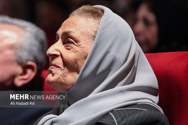 بزرگداشت اساتید سینمای ایران در روز ملی