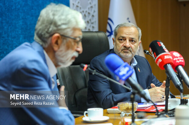 برگزاری جلسه شورای عالی آموزش و پرورش با حضور وزیر و غلامعلی حدادعادل 24 برگزاری جلسه شورای عالی آموزش و پرورش با حضور وزیر و غلامعلی حدادعادل