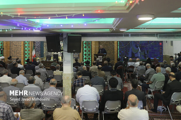 مجمع معتمدین شمیرانات در مسجد جامع همت تجریش برگزار شد