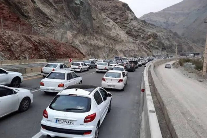محدودیتهای ترافیکی شمال محور چالوس از ساعت ۱۶ یکطرفه میشود؛ جزئیات طرحهای پلیس راه