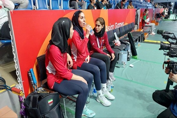 تیم اسکواش بانوان در ő د ش به ژاپن شکست خورد