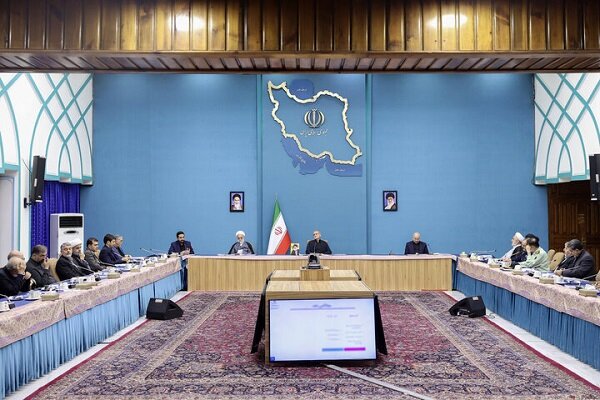 سید محمد امین آقامیری دبیر شورای عالی فضای مجازی در نشست خبری در مجموعه فرهنگی بلدیه، در پاسخ به سوال خبرنگار آفتاب وطن