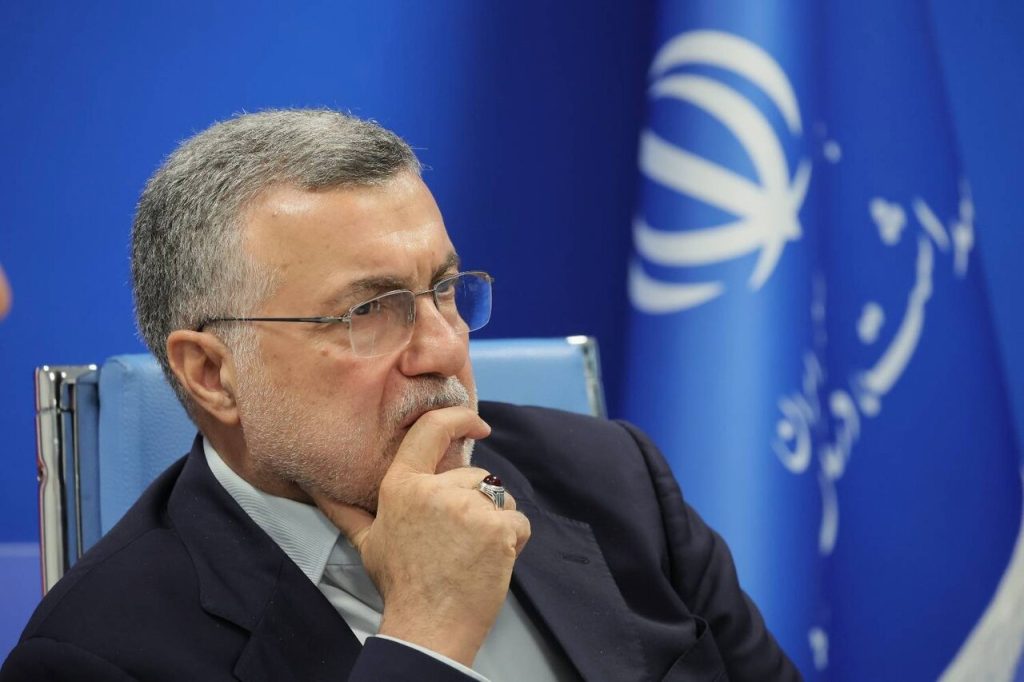 کمیسیون بهداشت: نمایندگان از توضیحات وزیر بهداشت قانع نشدند، پرونده به هیات رئیسه ارجاع شد