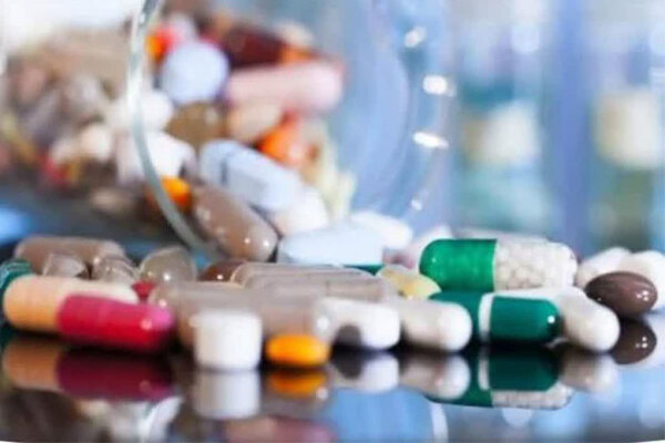 نظام پزشکی قم عرضه داروهای نسخهای تنها با تجویز پزشک