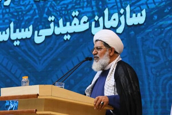 حجتالاسلام شیرازی: نوجوانان امروز در ادامه راه شهدا در برابر آمریکا و اسرائیل ایستادهاند 1 حجتالاسلام شیرازی: نوجوانان امروز در ادامه راه شهدا در برابر آمریکا و اسرائیل ایستادهاند
