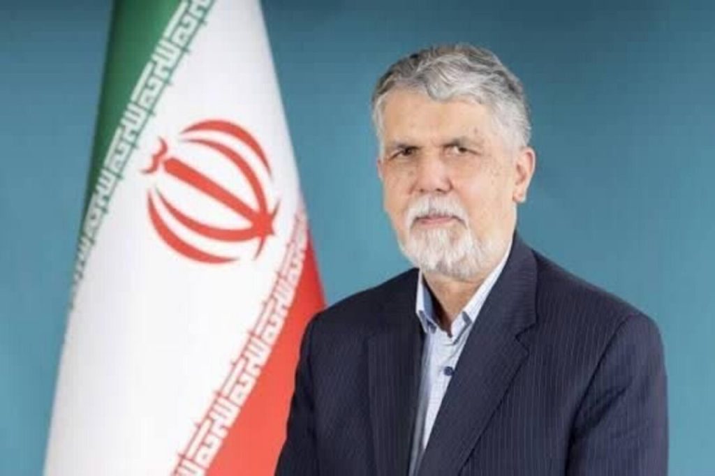 وزیر فرهنگ: بهمن سبز یک‌سوم سالن‌های سینمایی را مدیریت کرده و ۱۱۰ سالن جدید ساخته است
