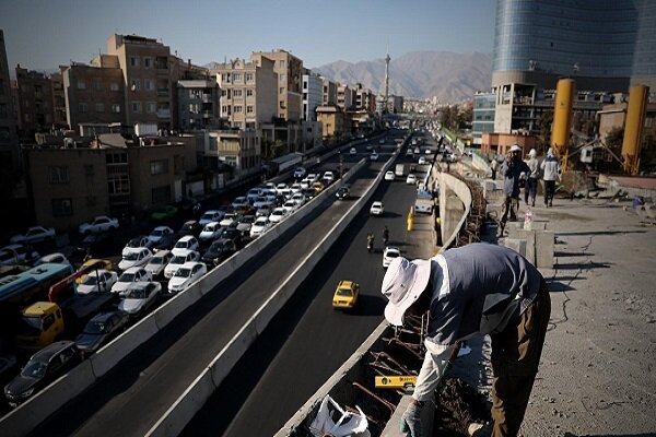 گشای پل دسترسی ستارخان به بزرگراه شهید چمران در میدان توحید شنبه آینده