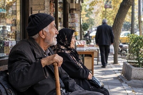 شتاب سالمندی در البرز؛ ۲۹.۵ درصد جمعیت تا ۱۴۳۰ سالمند می‌شوند